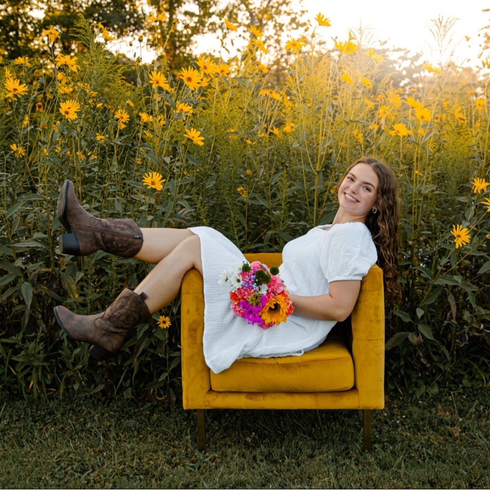 Meet your Posher, Riley